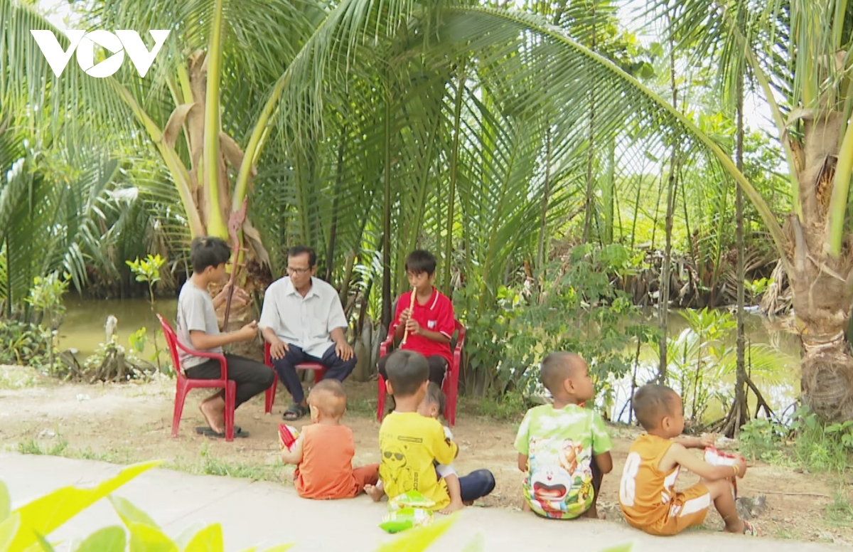 Giữ gìn âm nhạc dân gian Khmer trong phum sóc